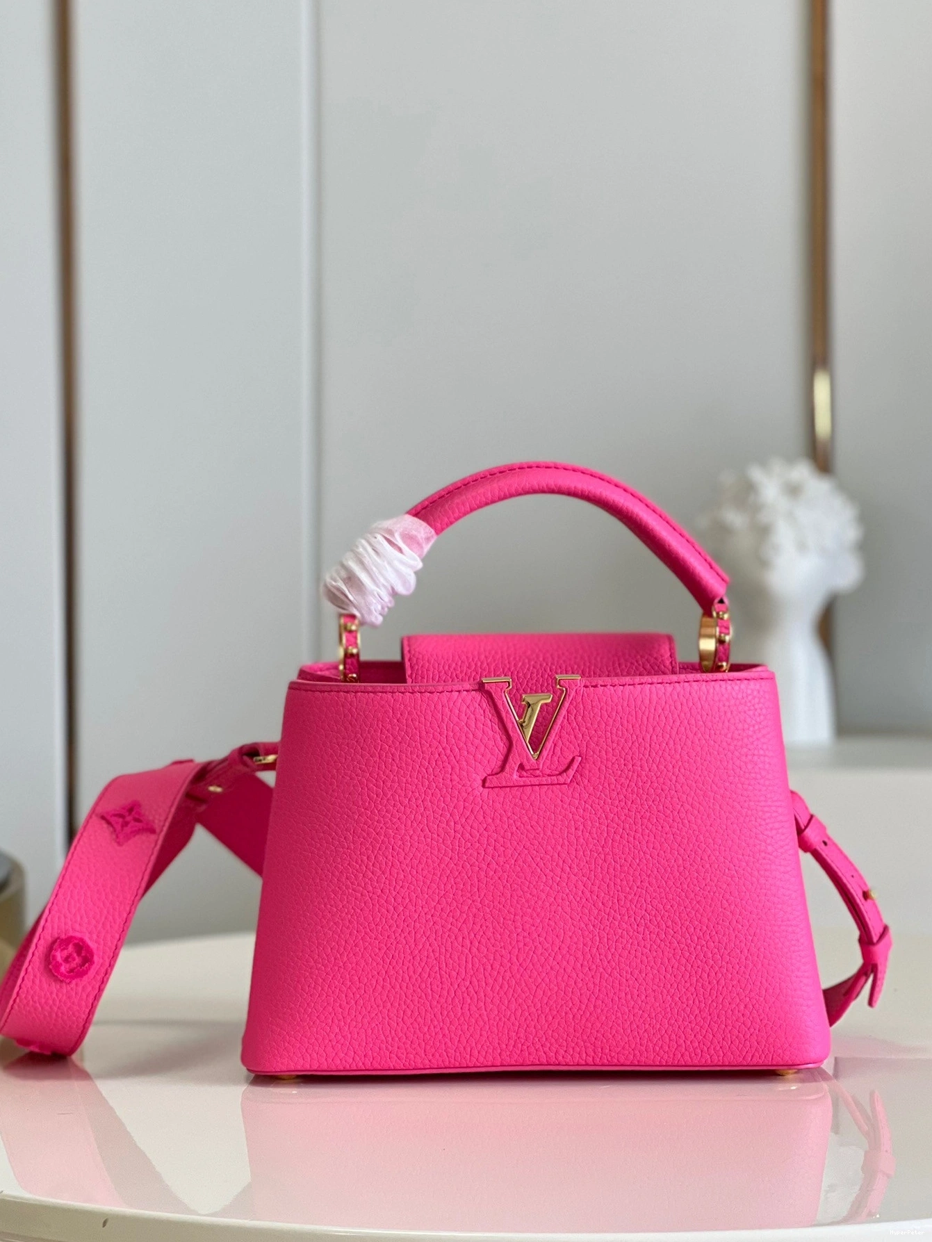 VUITTON BB CAPUCINES LOUIS 0819